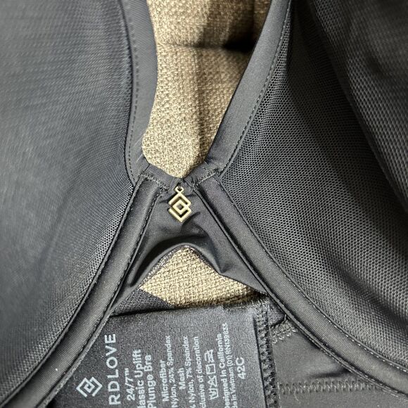 Third Love 24/7 Classic Uplift Plunge Bra Black Color Size 42C NWT - Picture 4 of 8